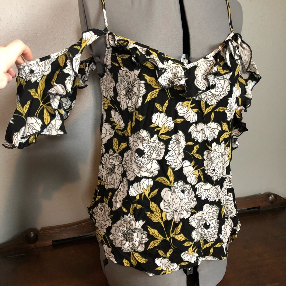 Leith // floral ruffle strappy tank